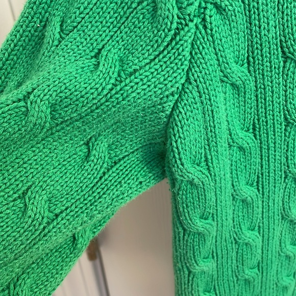Ralph Lauren Green V-Neck Sweater ☘️ - Picture 5 of 16